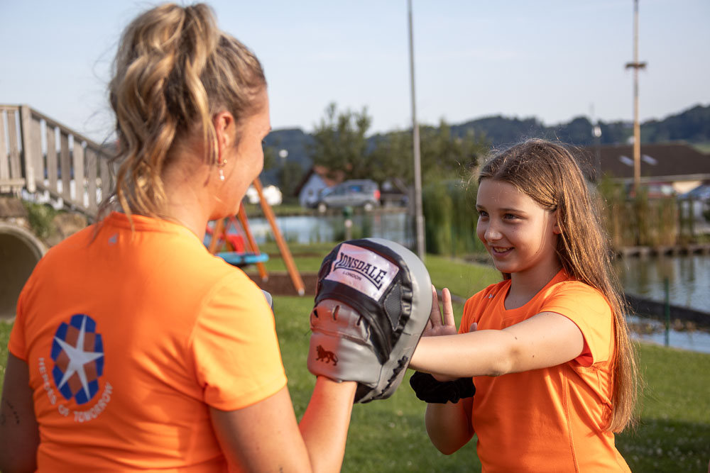 1_JK-02_GruppeKinder_085 Functional Training